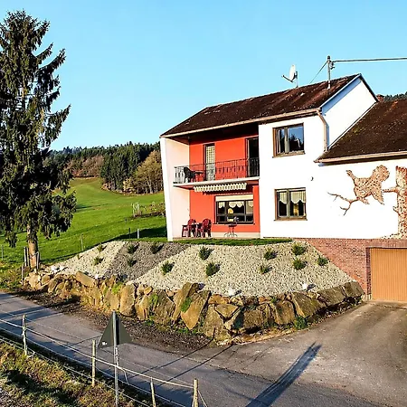 In Gerolstein-muellenborn * Roth (Vulkaneifel)